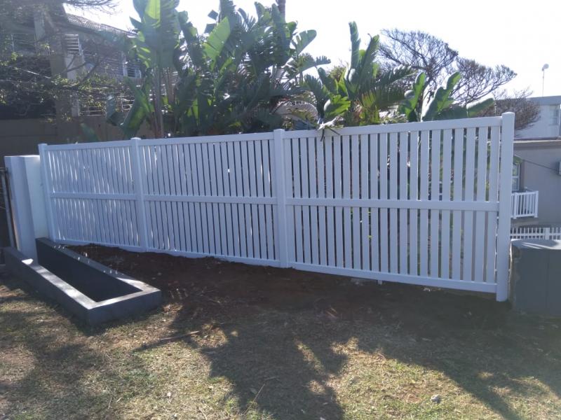 pvc phatt style vertically slatted screen fencing 30mm slats space, ballito