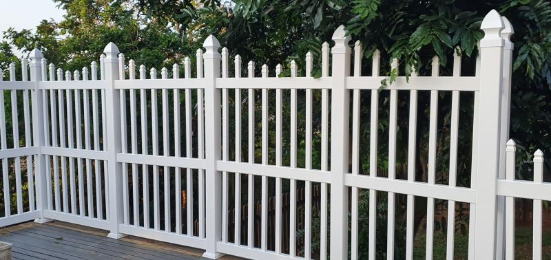 value fencing pvc scalloped palisade fence 