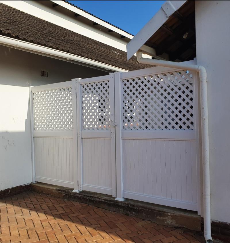 pvc trellis wash line courtyard screen & gate